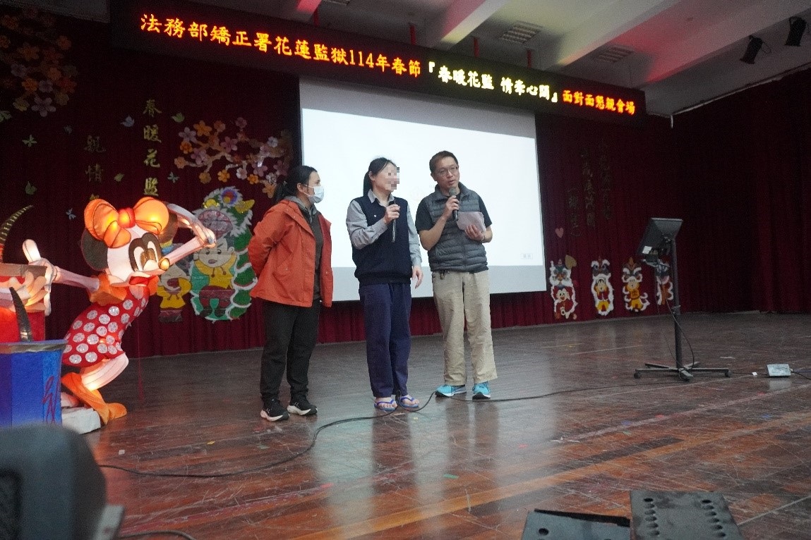 同學踴躍參與猜歌活動，現場氣氛熱烈